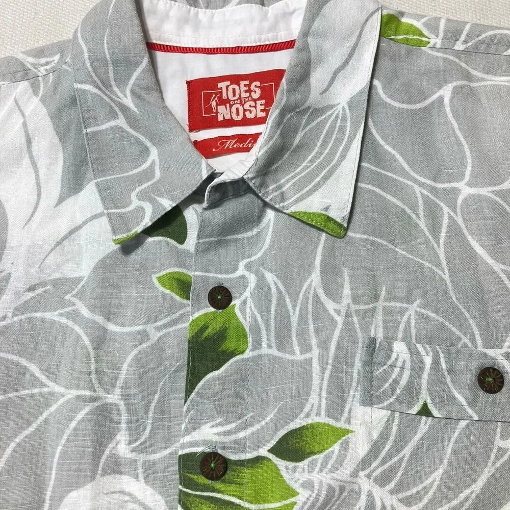 Toes On The Nose Button Up Shirt M Gray Green Floral Hawaiian Aloha Camp Mens‎